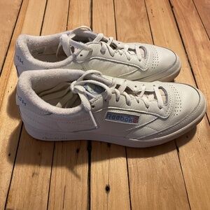 Reebok Club C 85 Unisex Shoes Chalk/Alabaster Size 9 women